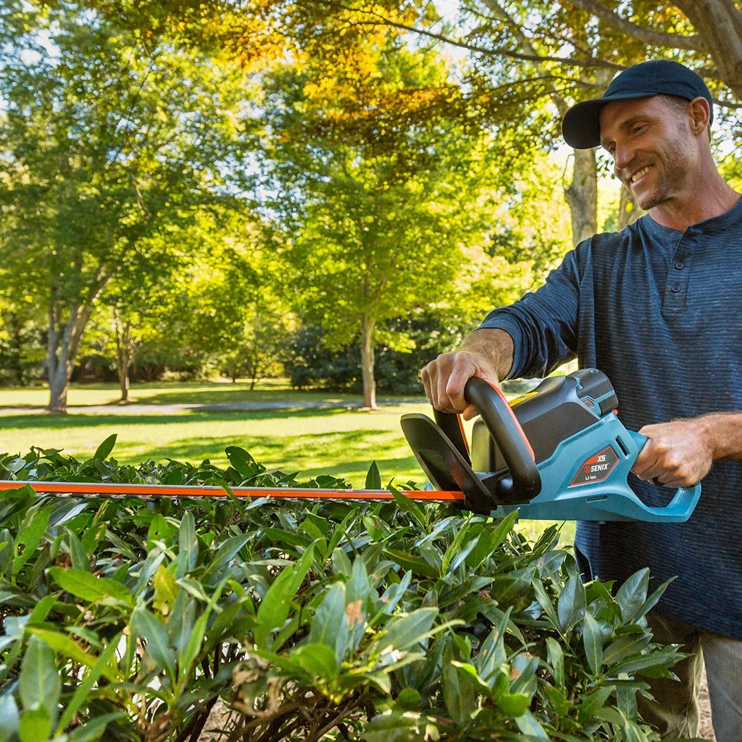 SENIX 58 Volt Max 22 Inch Cordless Brushless Hedge Trimmer, Double Sided Dual Action Blades, 2/3 Cutting Capacity (Battery and Charger Included) HTX5 M